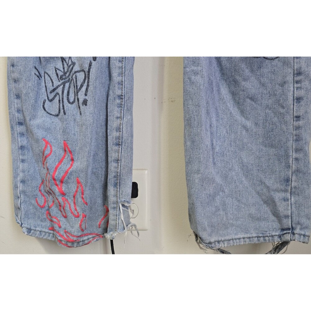 Romwe XL Graffiti Jeans Distressed Rainbow Cloud Streetwear Festival Y2K Style - Picture 5 of 16